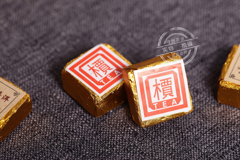 Yunnan ‘Jia’ Word Mini Tea Ripe Pu’er Brick Made By 2003 Old Puer Shu Puerh Tea