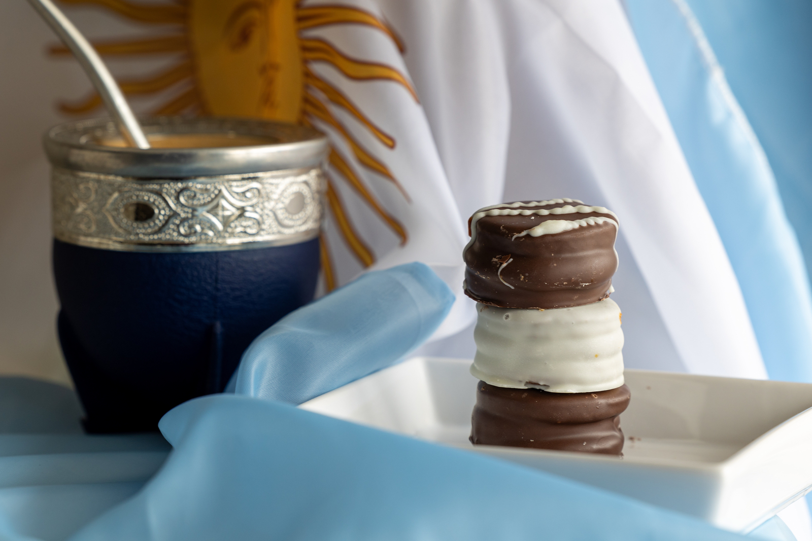 Traditional Argentine Alfajor