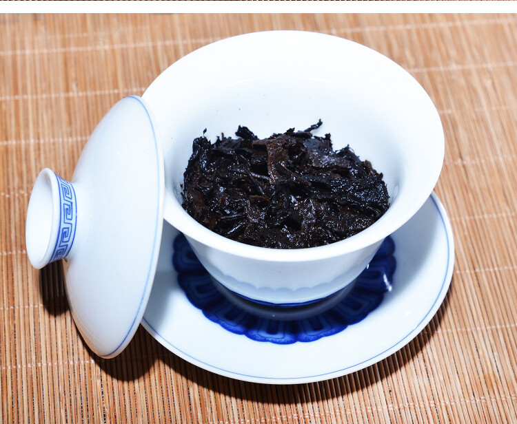 Organic Pu’er Tea Black Tea Menghai Seven Sub-cake Tea 357g Yunnan Ripe Puer Tea