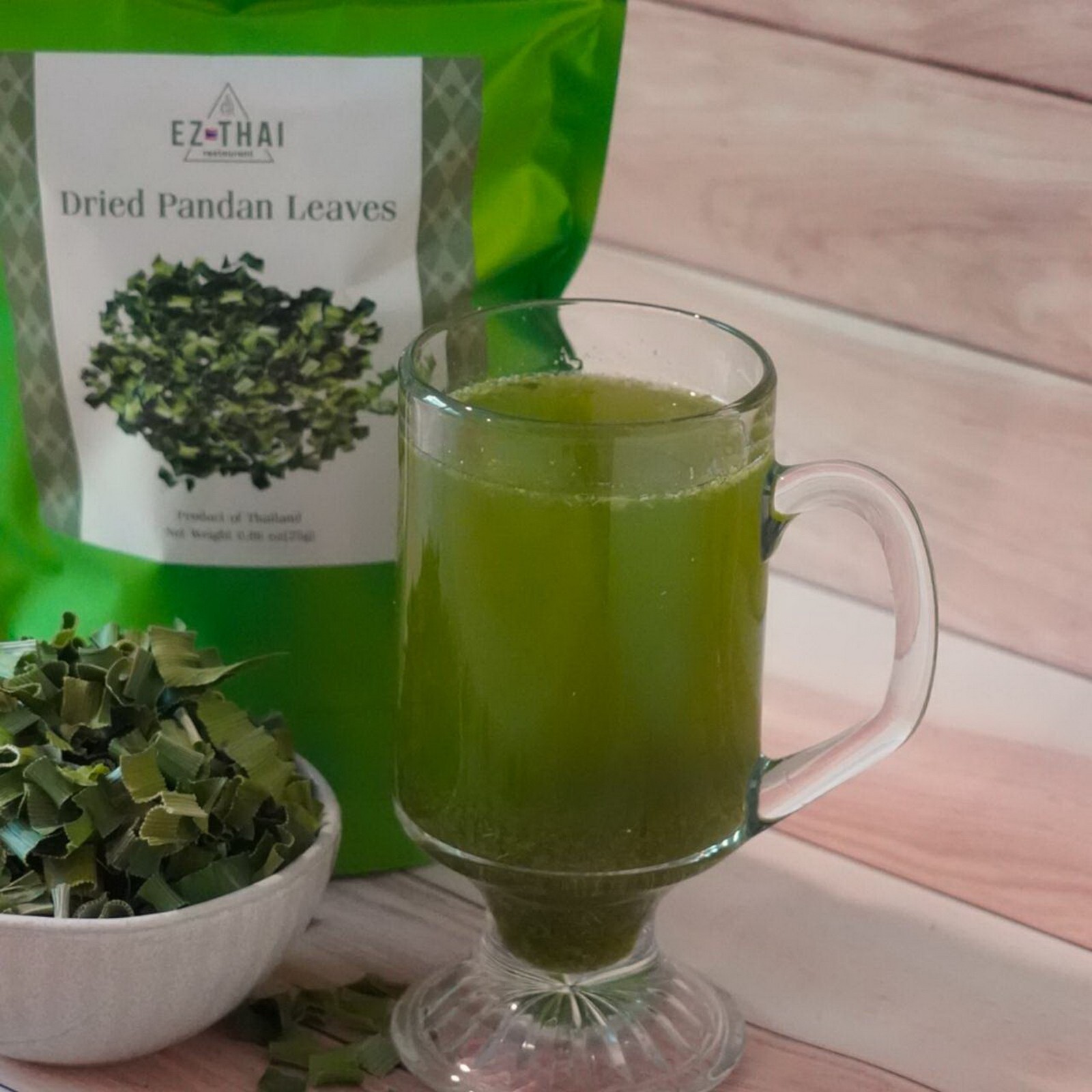 Green Dried Pandan Leaves 1oz Natural Herbal Tea Authentic Thai Flavor and Aroma
