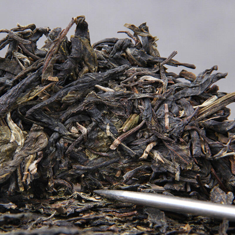 Yunnan Premium Natural Ancient Tree Old Pu-erh Green Tea Cake 180g