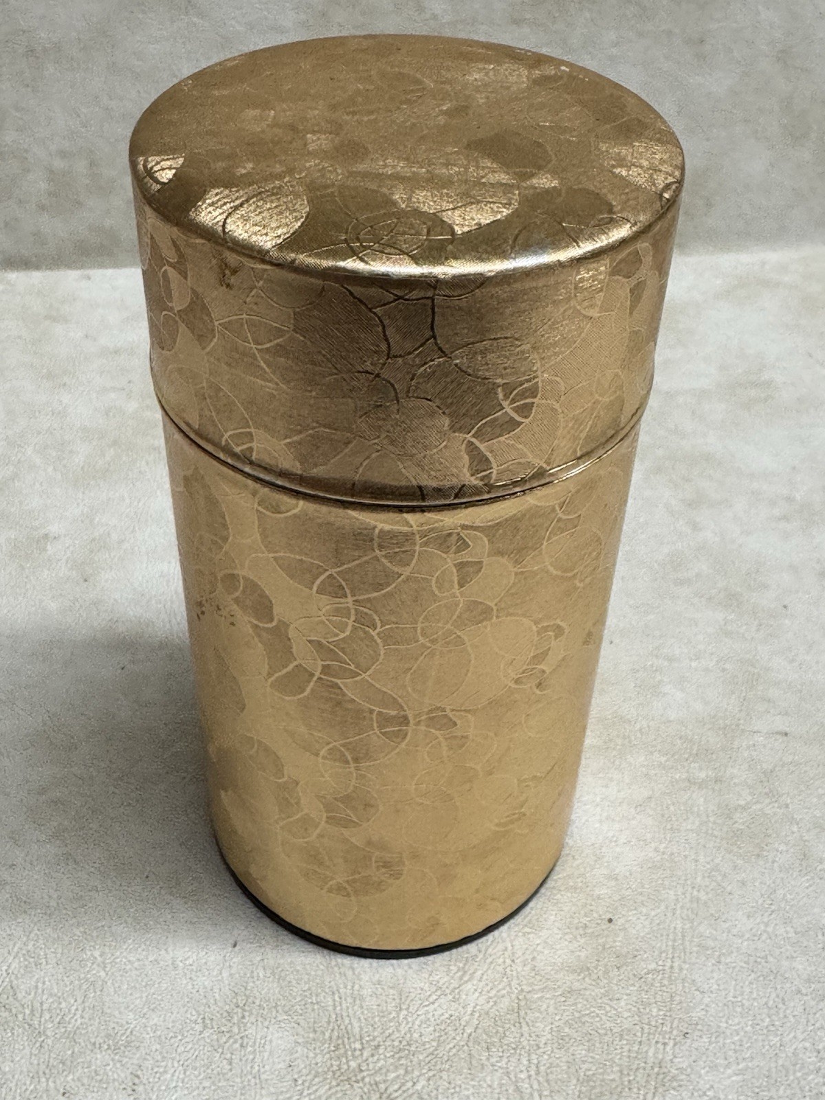 Teavana Opus Rouge Loose Tea 6” Teavana Tin Canister