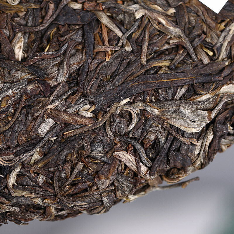 HAIWAN Brand Old Comrade Classic 9948 Pu-erh Tea Cake 2021 357g Raw Puer Tea