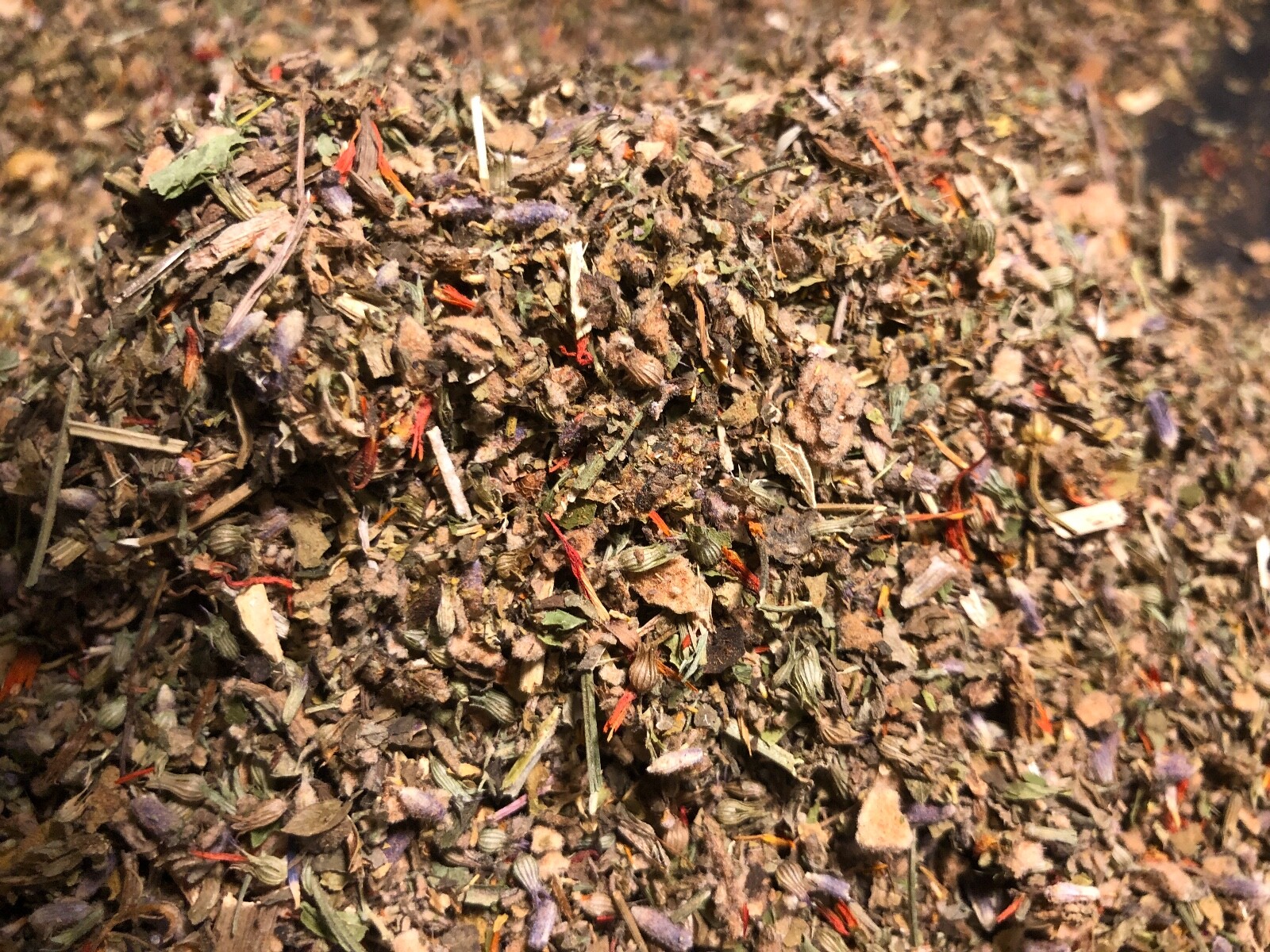 No.43 Mix – Poppy Jujube Lemon Lavender Catnip Skullcap Safflower + plus more!
