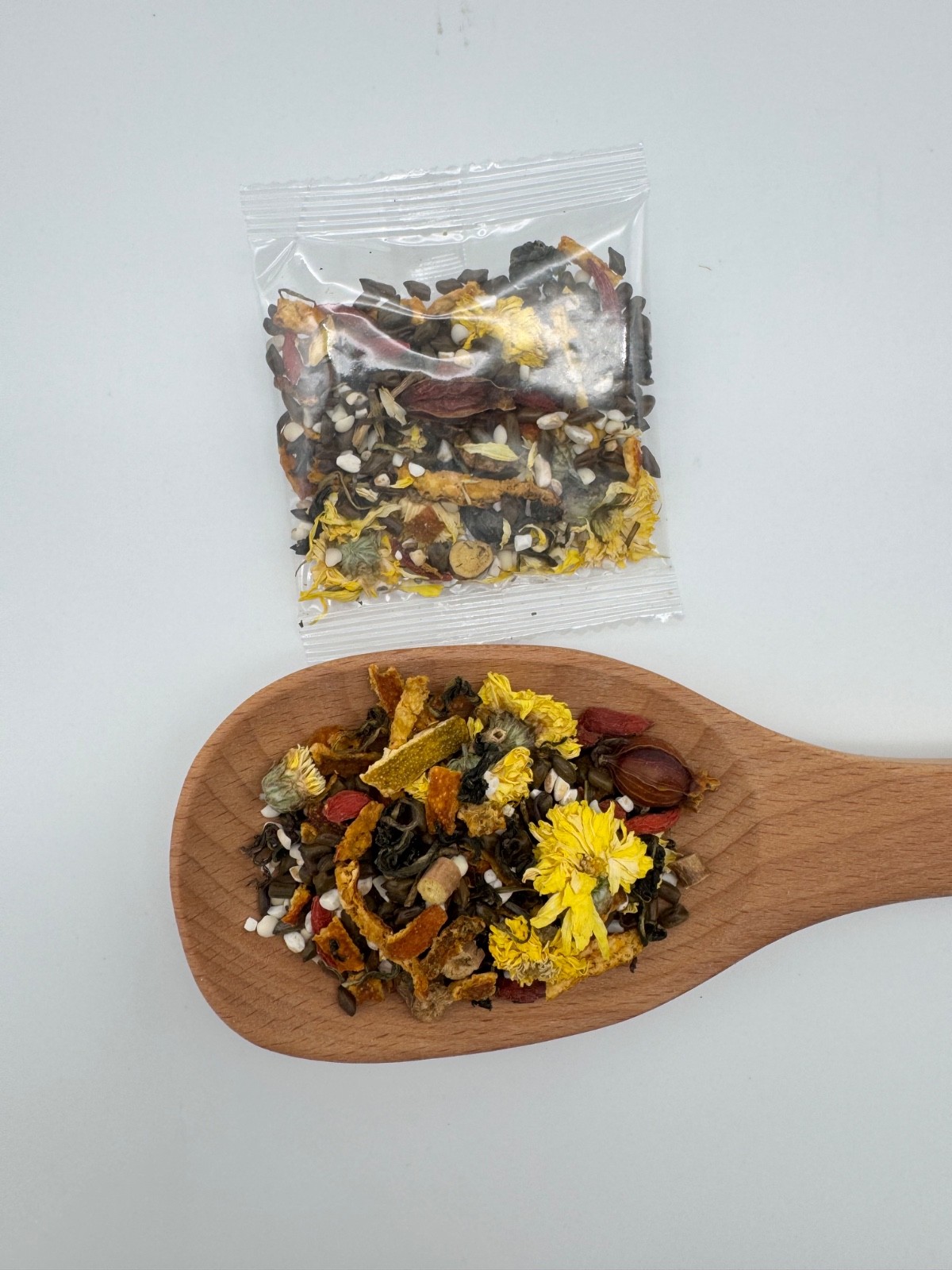 Dandelion Wolfberry Goji Botanical Herbal Tea Caffeine-Free 12 bags 120G Vitals