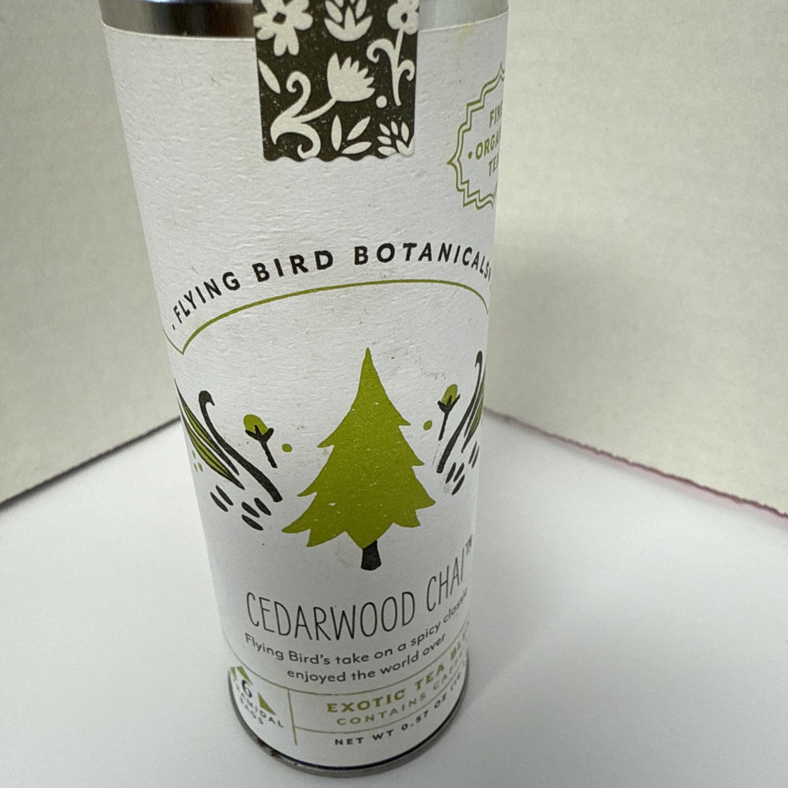 Flying Bird Botanicals Fine Organic Tea Cedarwood Chai 6 Pyramidal Bags