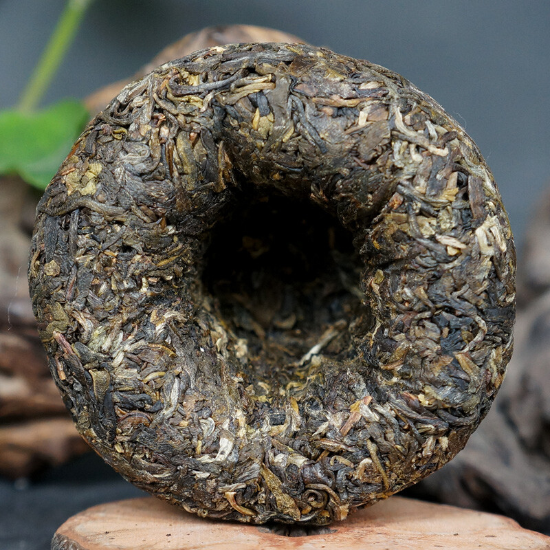 Shangpin Jinsi Gold Ribbon Tuo Cha Puer * 2017 Yunnan Xiaguan Raw Pu’er Tea 100g
