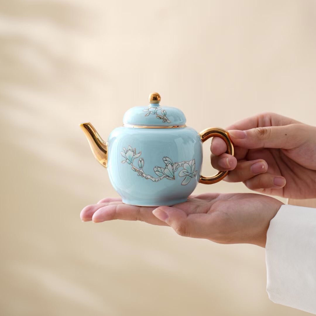 Tiffany 23-Piece Tea Set in High-Quality Leather Case