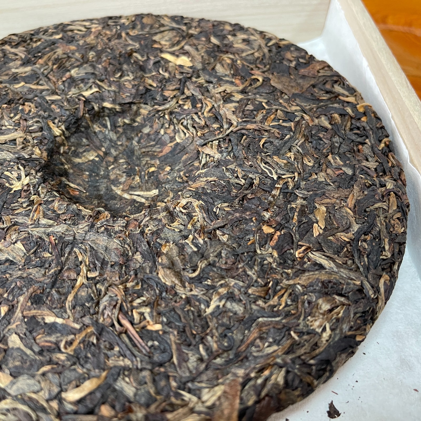 2012 Guoyan Deep Mountain Big Tree Raw Pu-erh Tea 400g