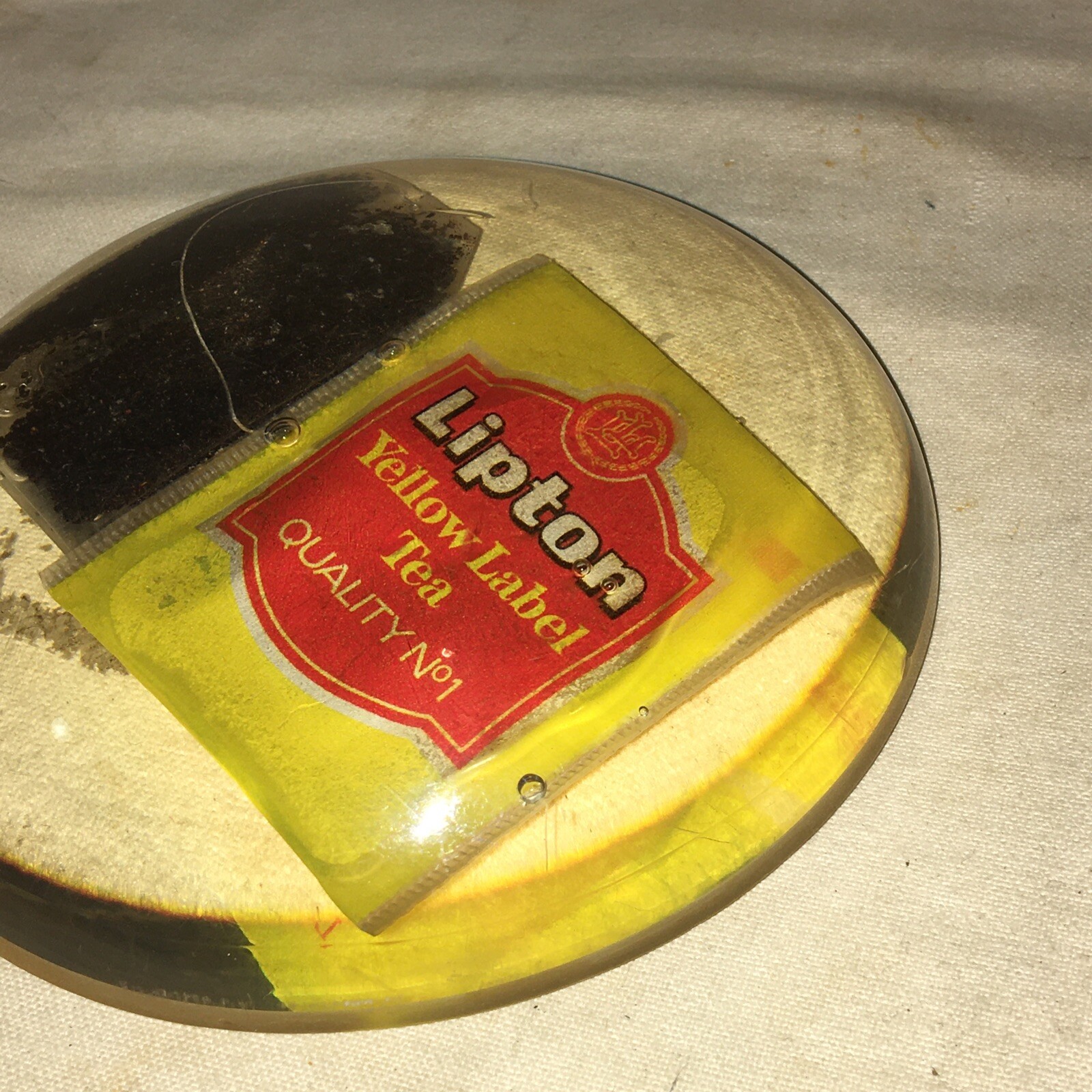 LIPTON BLACK TEA YELLOW LABEL LUCITE PAPERWEIGHT ENGLISH ENGLAND MID CENTURY
