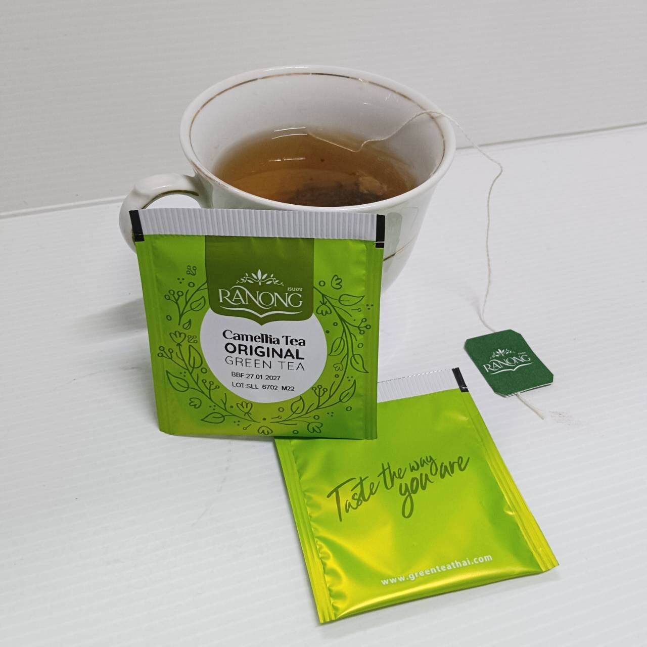Ranong Camellia Original Green Tea Bag 100% Natural 25 sachets x 2 g. (50 grams)