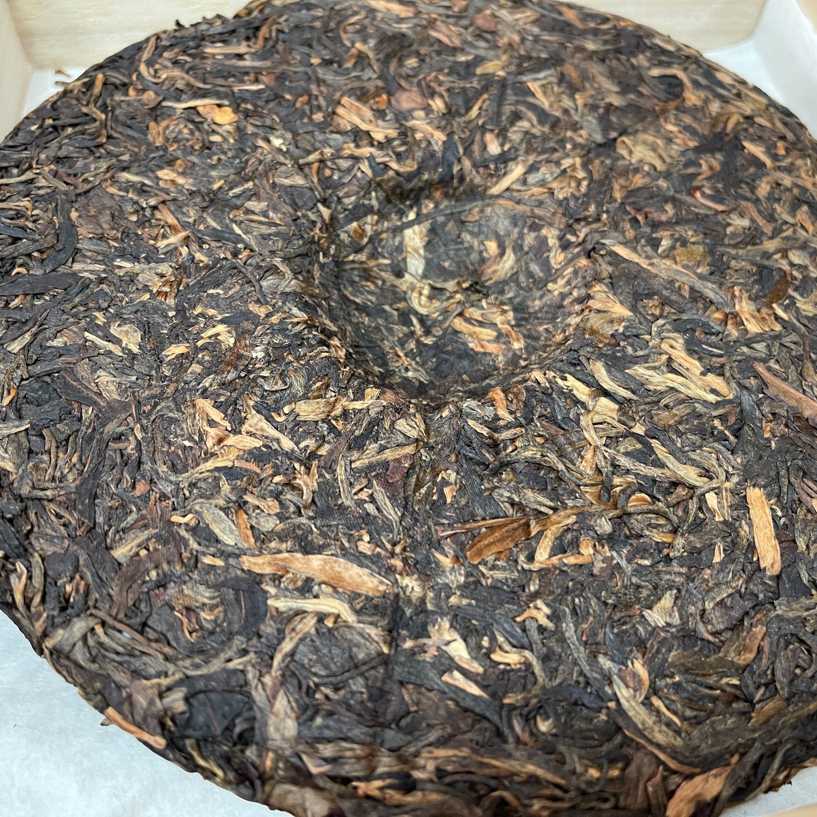 2012 Guoyan Banzhang Laozhai Ancient Tree Raw Pu-erh Tea 400g