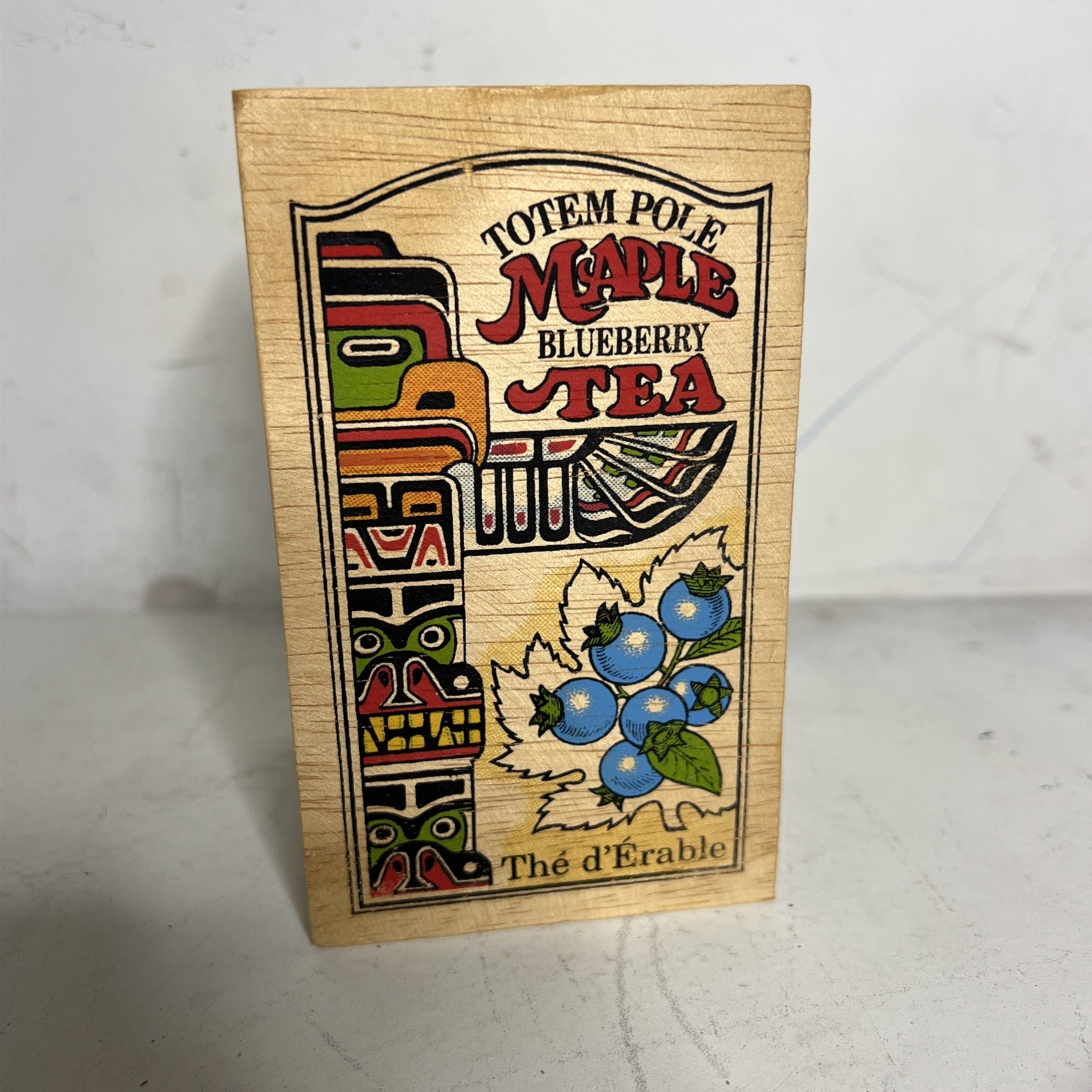 Vintage Mlesna Totem Pole Maple Blueberry Tea Wooden Box – 25 Bags Ceylon