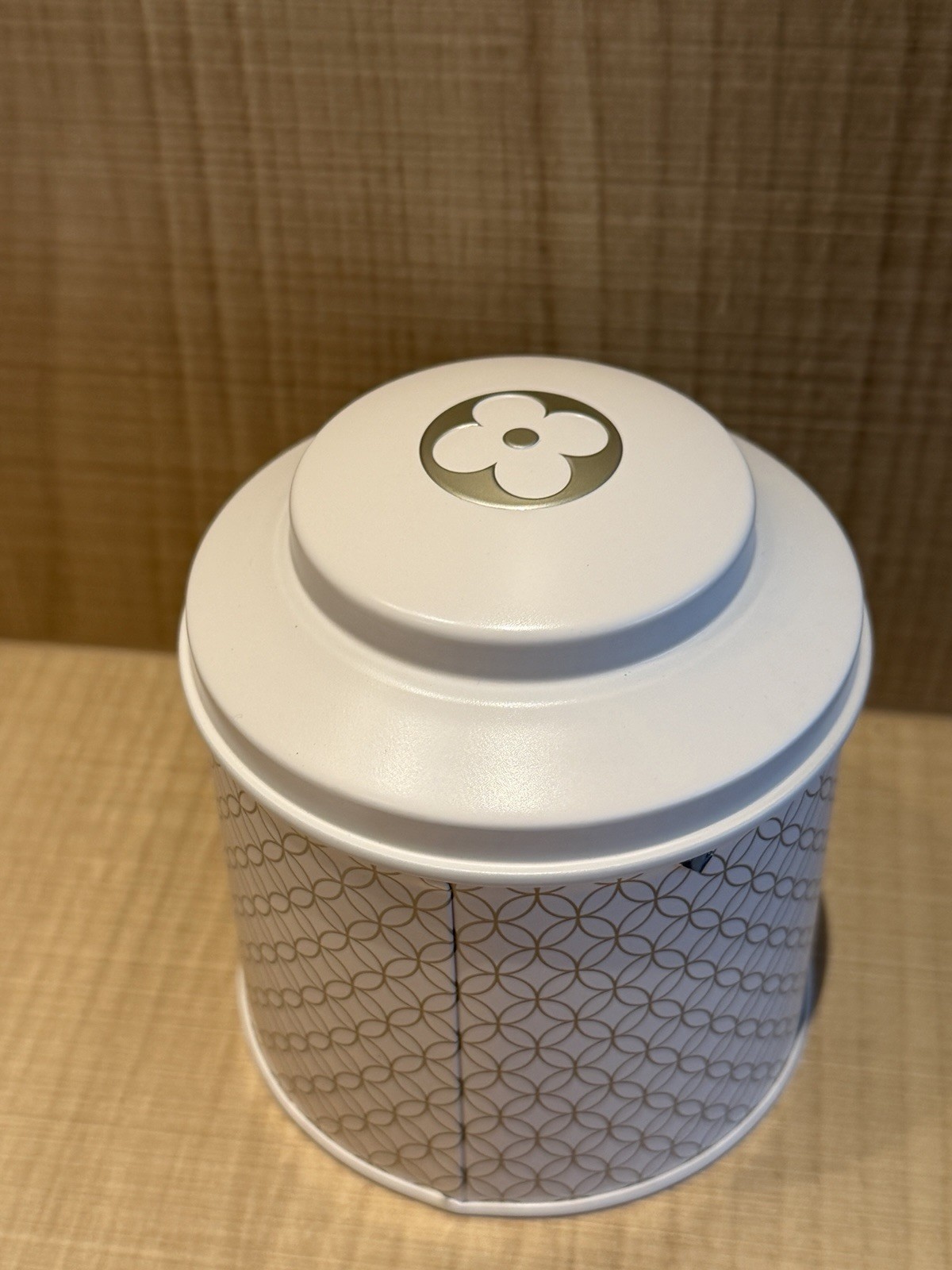 Louis Vuitton Le Cafe Bangkok LV The Place Tea Brand New Fresh. Collectible