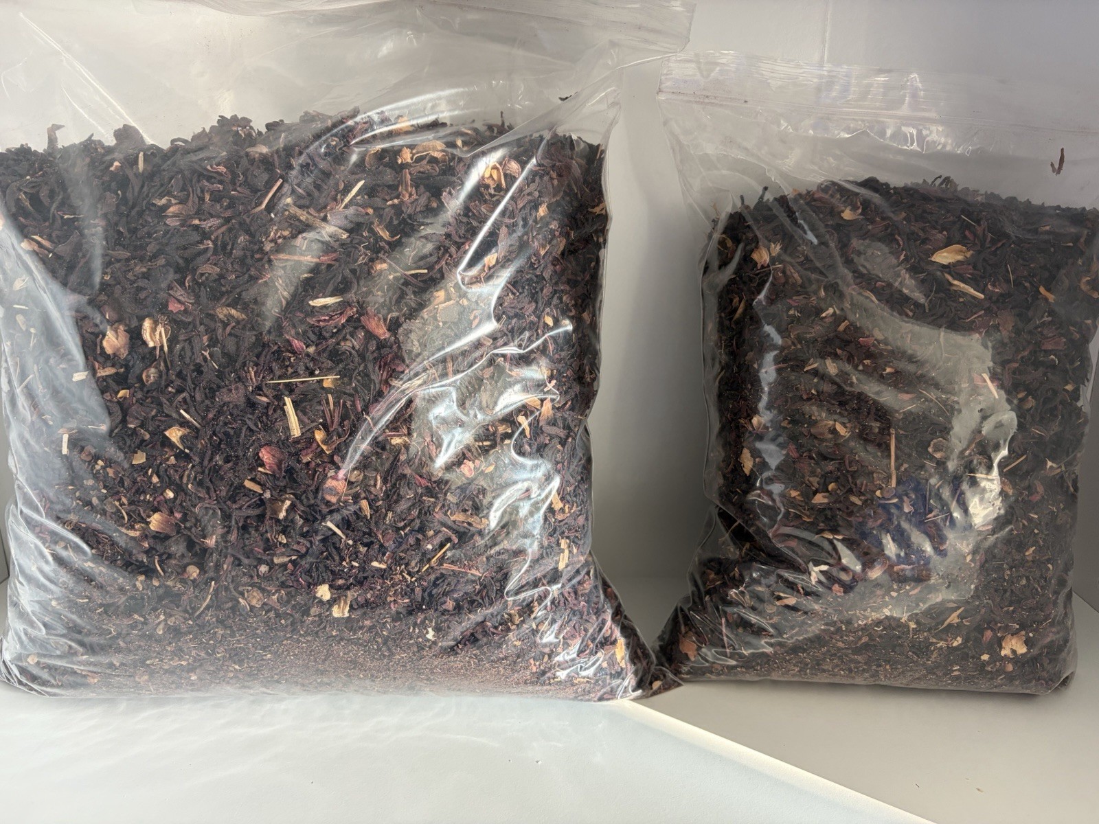 100% Natural Loose Dry Hibiscus Leaf ( Dried Sorrel Flower) (Zobo Leaves) 4LB