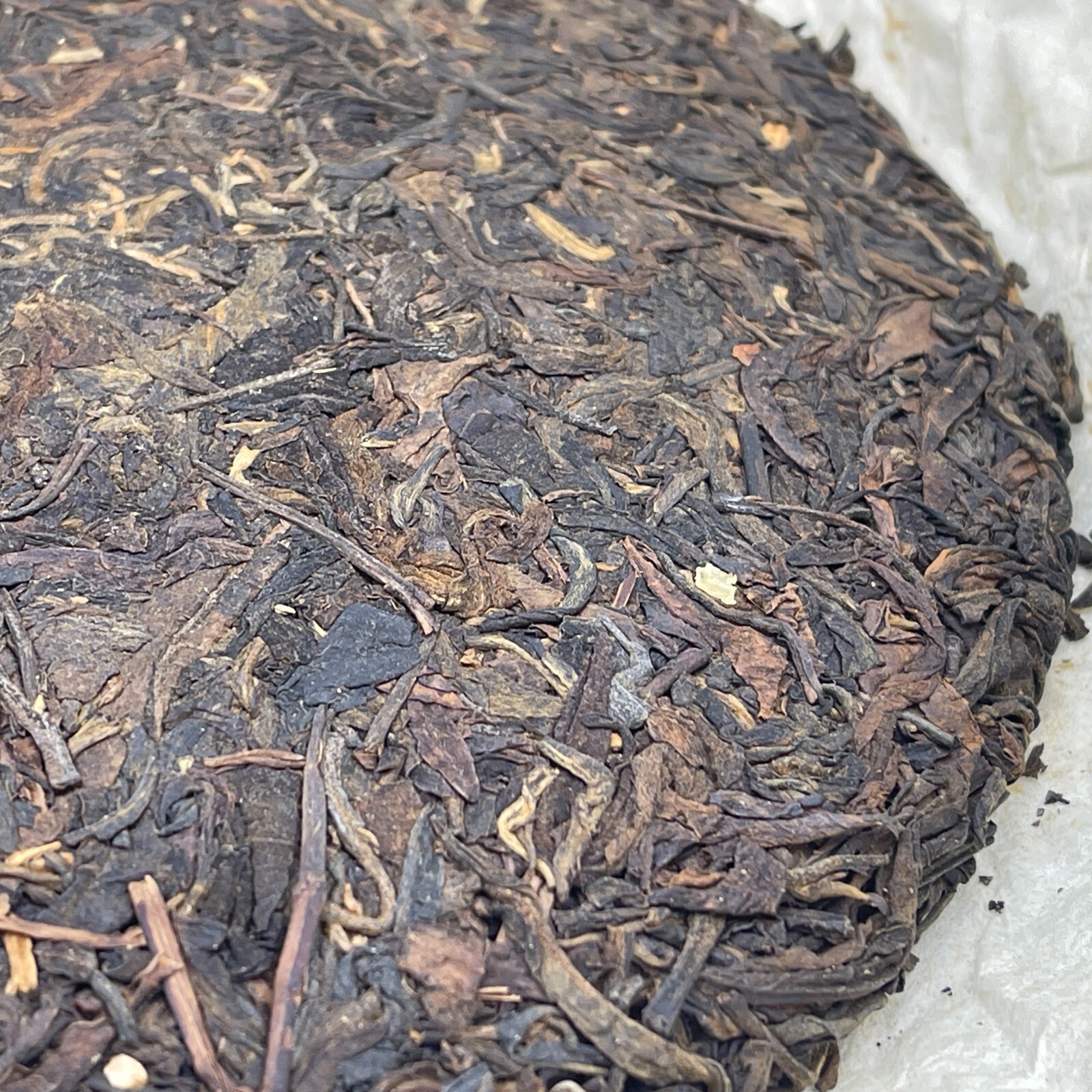 Pu-erh tea,1990s,Customized Tea,八中中茶省公司小黃印 small yellow seal,357g,Raw