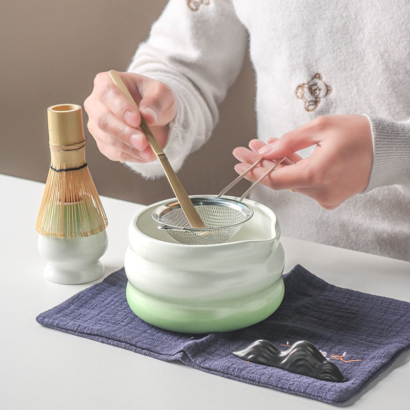 Matcha Whisk Set 7 PCS Ceramic Matcha Kit Includes Matcha Bowl & Scoop & Sifter