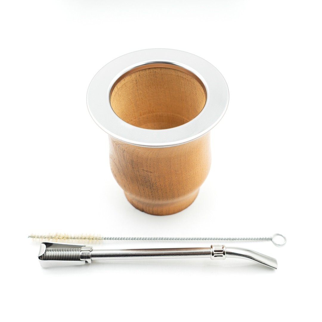 GauchoLife Wooden Mate And Straw To Drink Yerba Mate