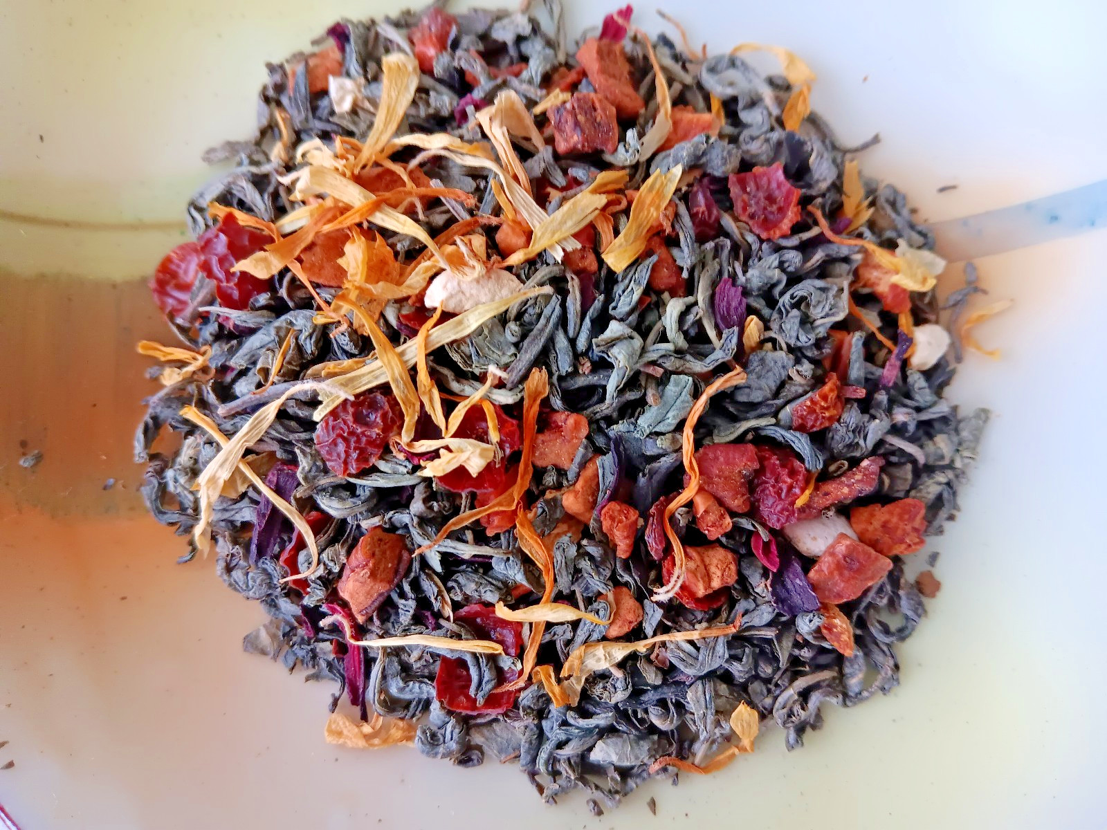 Chun Mei Green Tea Falls Mist Lemon Strawberry Hibiscus Fruited Tea Blend 1/2 Oz