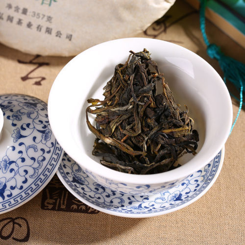 Chinese Sheng Pu-erh cha Pu Er Tea Cake Green Food Yunnan Menghai Puerh Tea 357g