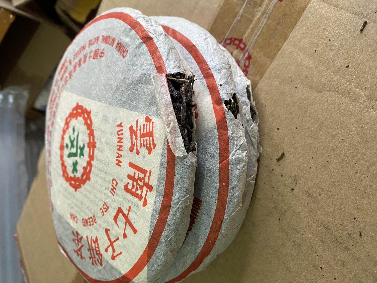[Damaged Broken Packaging] 2003 Zhong Cha Yunnan Tea Puer Pu’er Raw 357g