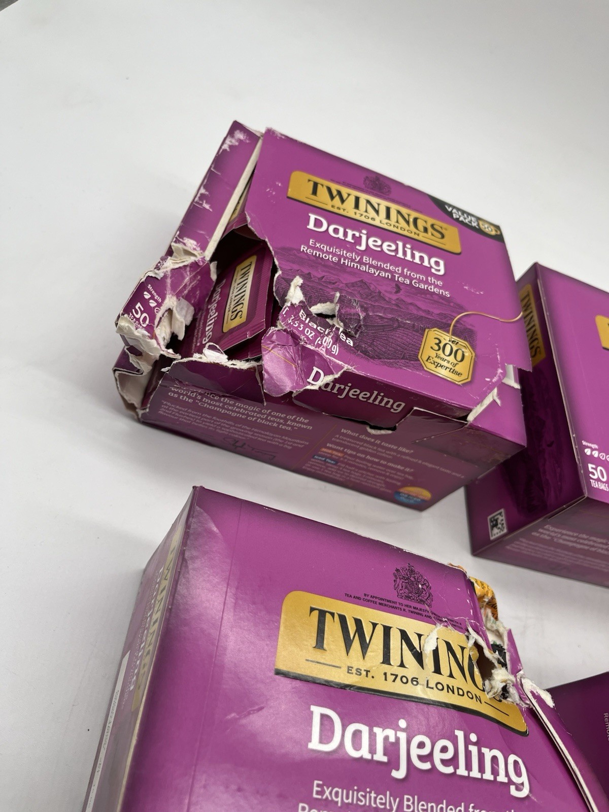 Twinings Darjeeling Tea 250 Bags 5x50ct Box Damage