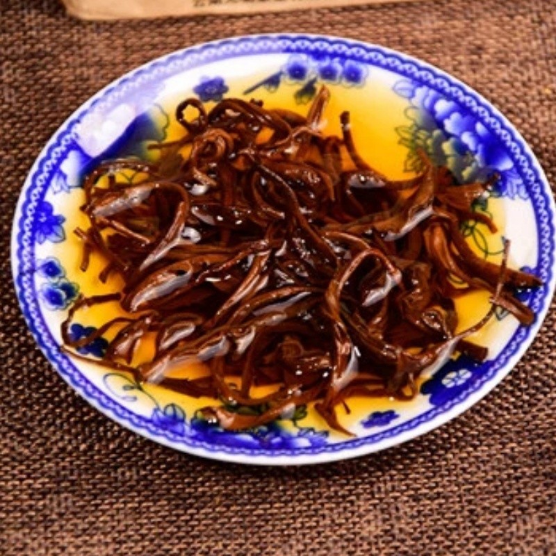1000g 400 Years Ancient Tree Golden Bud Dian Hong Yunnan Black Tea Brick Red Tea