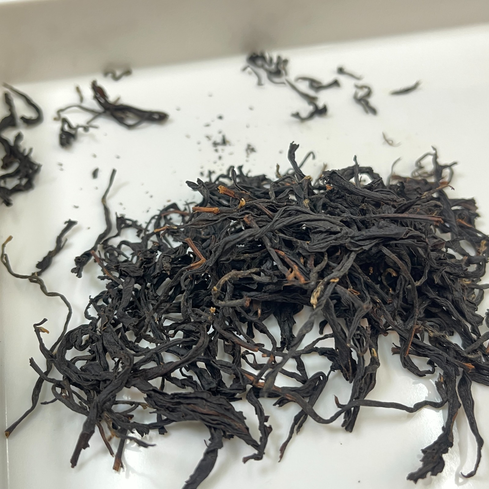 Wild Taiwanese Purple Bud Tea – Longtan Mountain Tea, 75g x 4 Packs