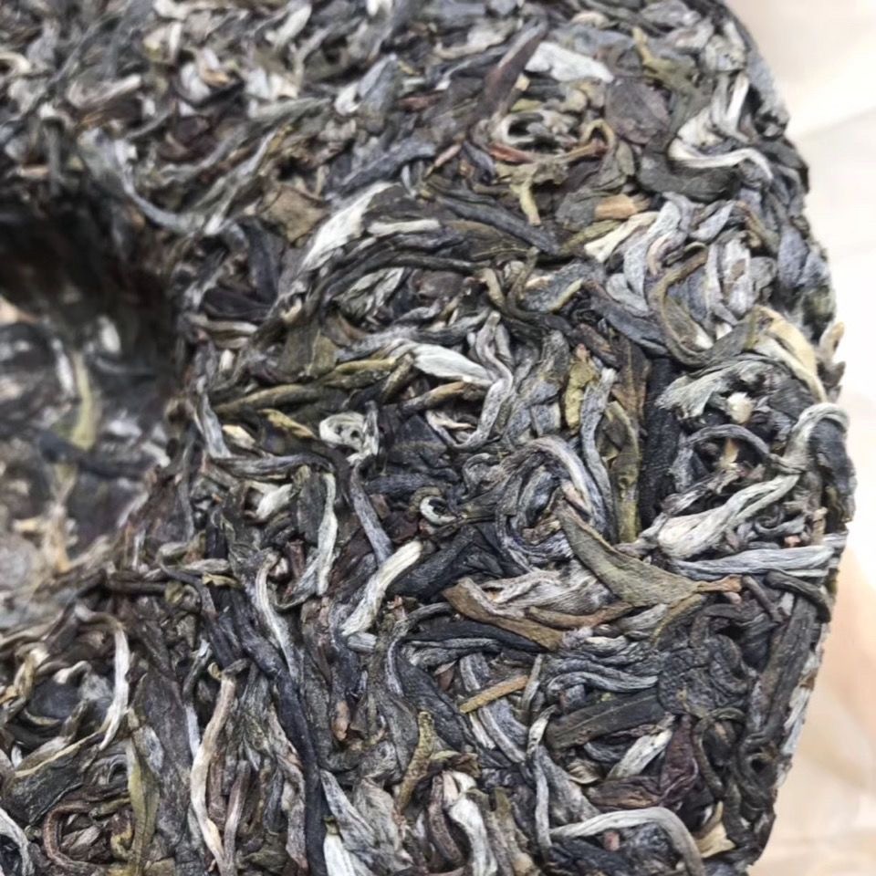 2017 Chen Sheng Hao Qing Yun Raw Pu-erh Tea Cake, 357g, from Yunnan