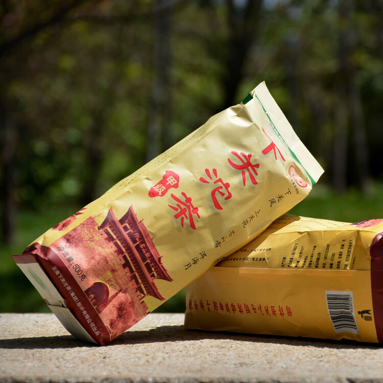 Jia Ji Tuo Cha * 2006 Yunnan Xiaguan Tuocha Raw Pu’er Tea Shen Puer 500g Bag