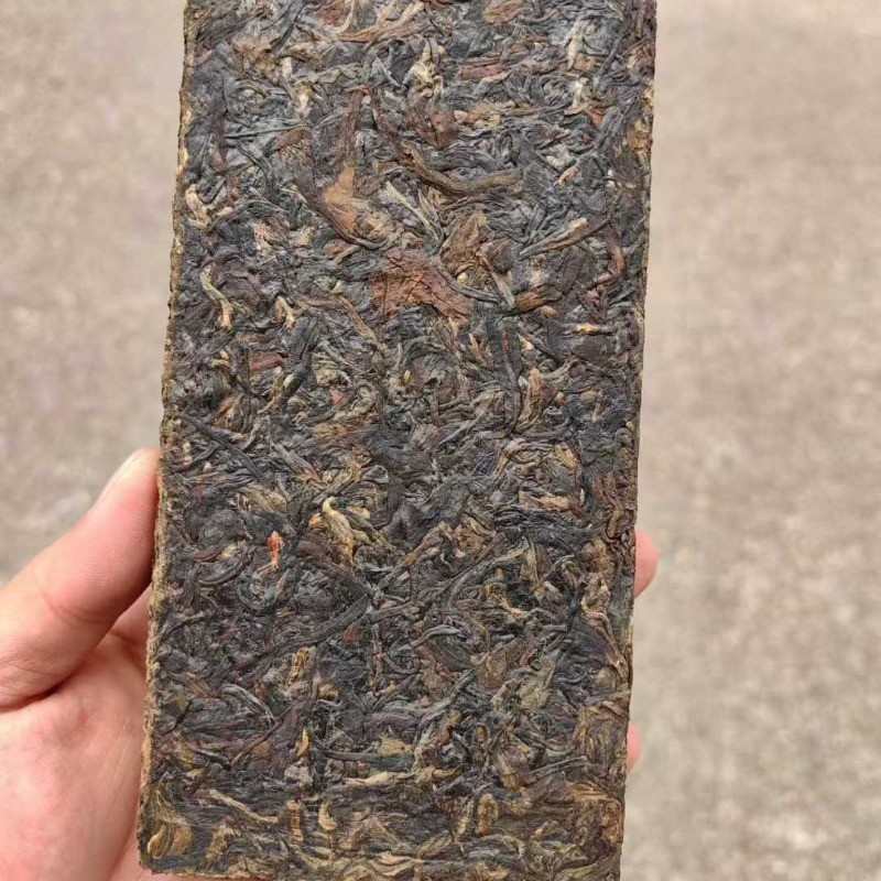 350g Yunnan Ancient Tree 1999 Lao Banzhang Chen Nian Pu’er Tea Raw Tea Bricks