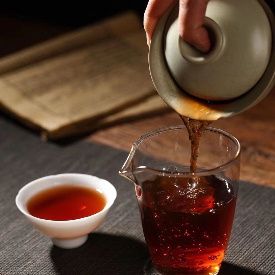 Yunnan Puer Brick Tea 1992 Laobanzhang Pu-erh Ripe Tea Brick Aged Puerh Tea 250g