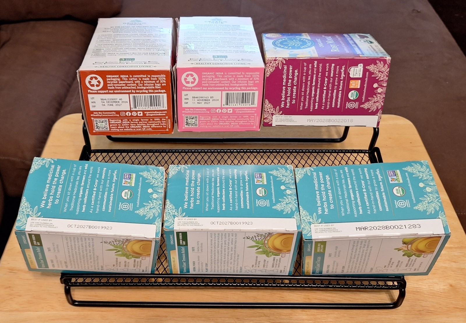 ORGANIC INDIA & TRADITIONAL MEDICINALS Stress Relief & Mood Organic Tea Bundle