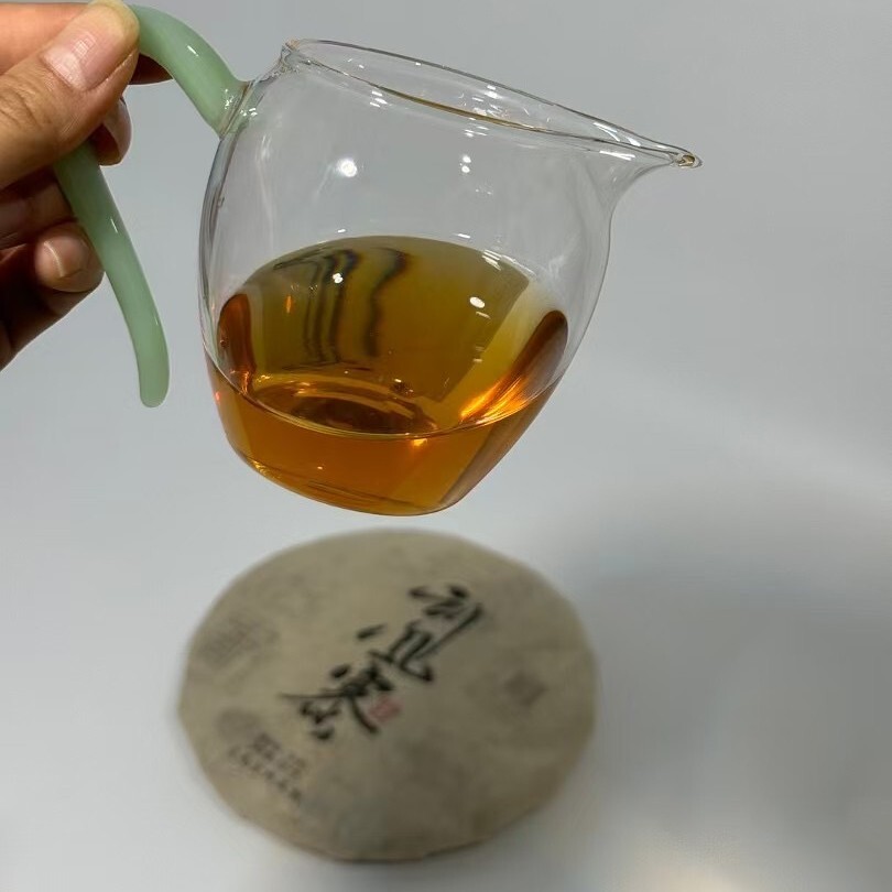 Pu-Erh tea,2016y,野韵蜜香 Wild Honey Fragrance,颳風寨 Gua feng zhai,357g,Raw
