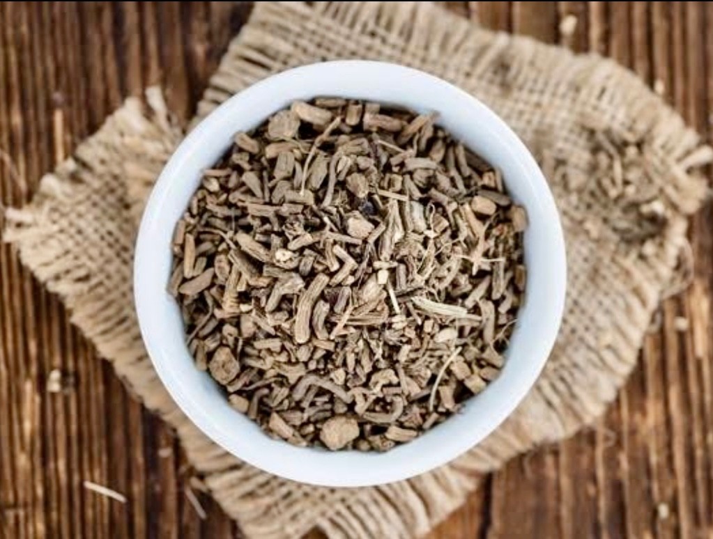 Valerian Tea – Relaxation, Stress Relief & Better Sleep | Natural Herbal Remedy