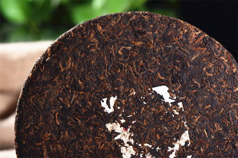 Premium Yunnan Ripe Puerh Tea Natural Wild Golden Bud Palace 357g Cake