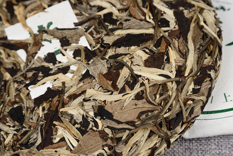 Yunnan White Tea Old Tree Moonlight Mei Ren Natural Healthy 357g Cake