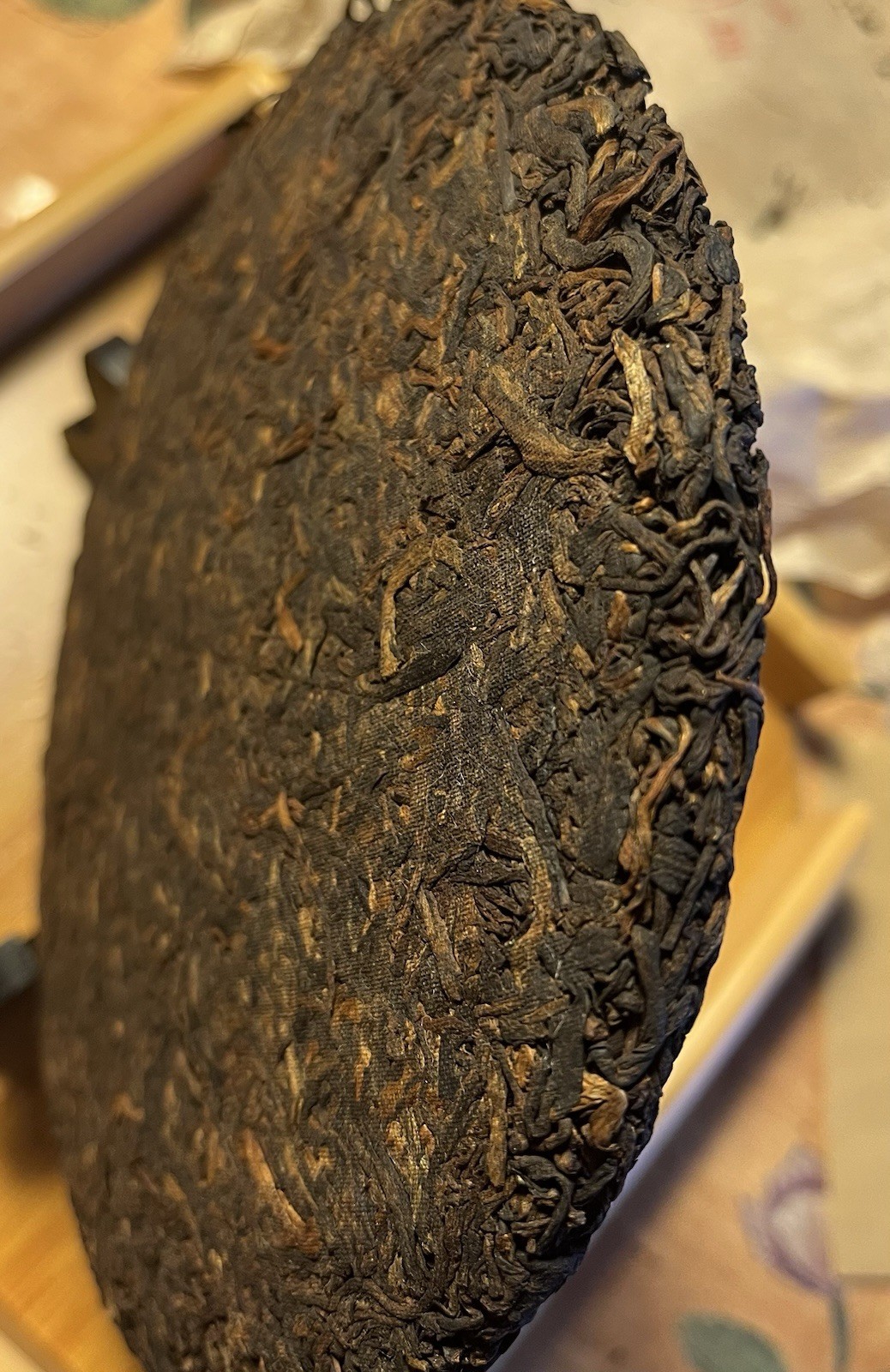 1999 Long Mark Song Pin Hao Ripe Puerh 357g Shu Cha Fermented Pu’er龙唛宋聘号熟普洱茶饼