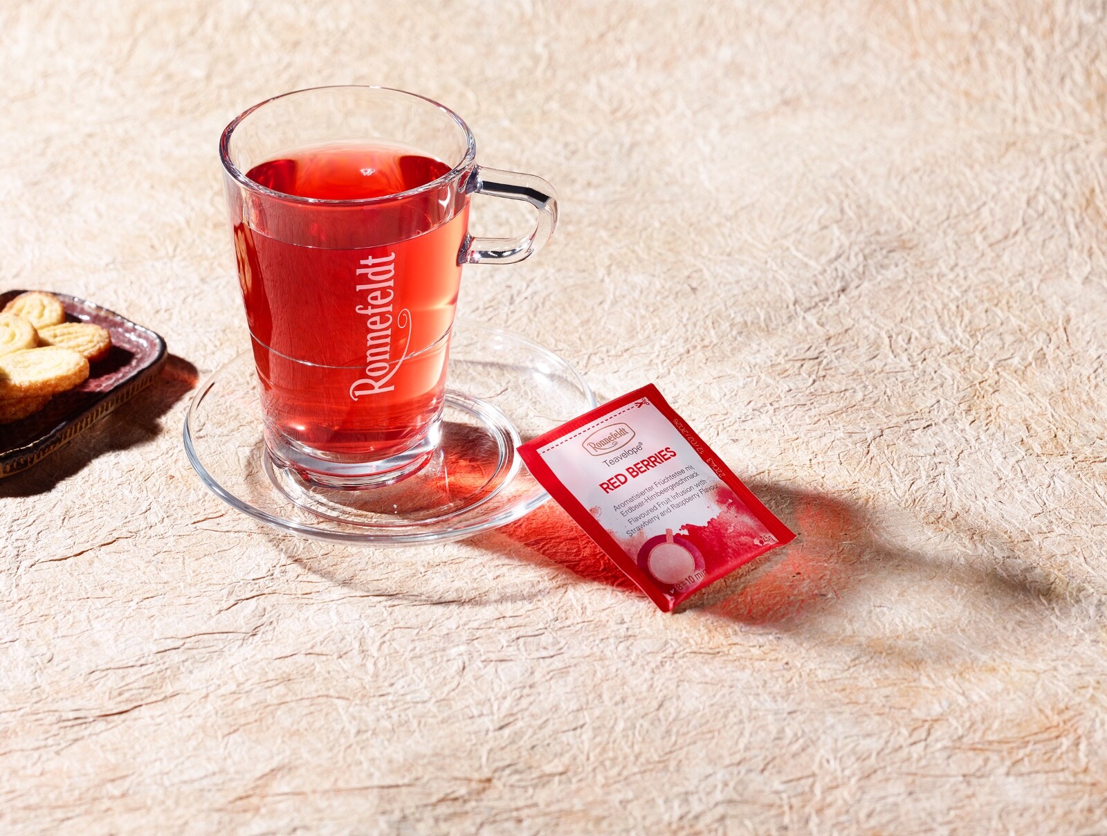 Ronnefeldt Teavelope® Red Berries tea Bags. Fruity Taste Caffeine free.25 bags.