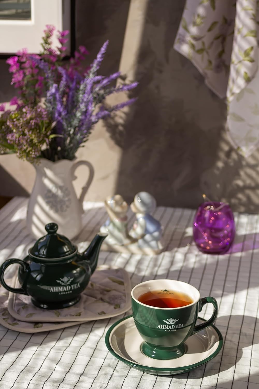 Luxurious English Scene Tea Caddy with 100g Earl Grey – Heart & Immunity Boost