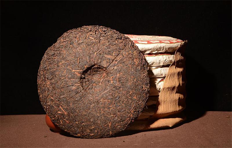 357g Ripe Pu-erh Tea Cake Aged Yunnan Compressed Dark Tea Smooth Rich