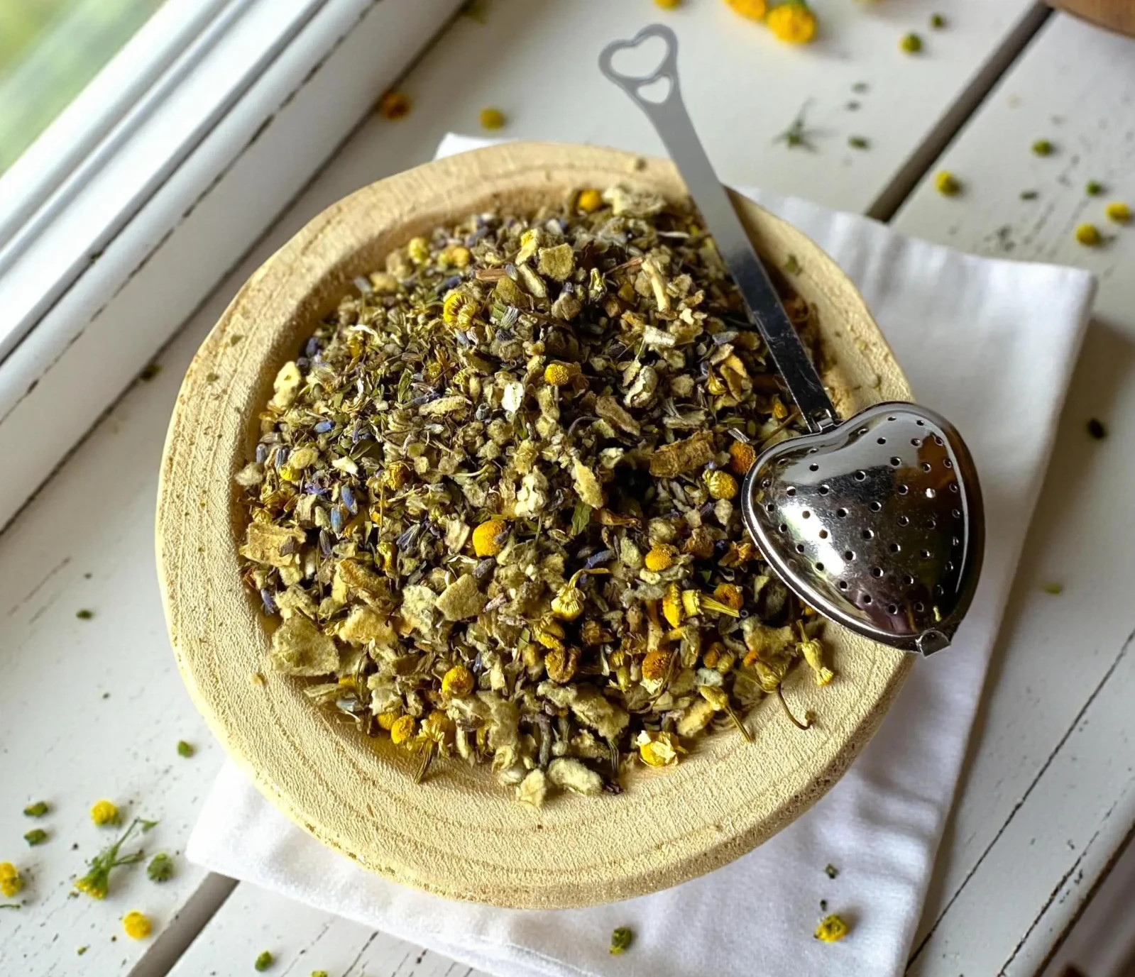 Breathe Easy Mullein Loose Leaf Blend, chamomile lavender peppermint herbal tea