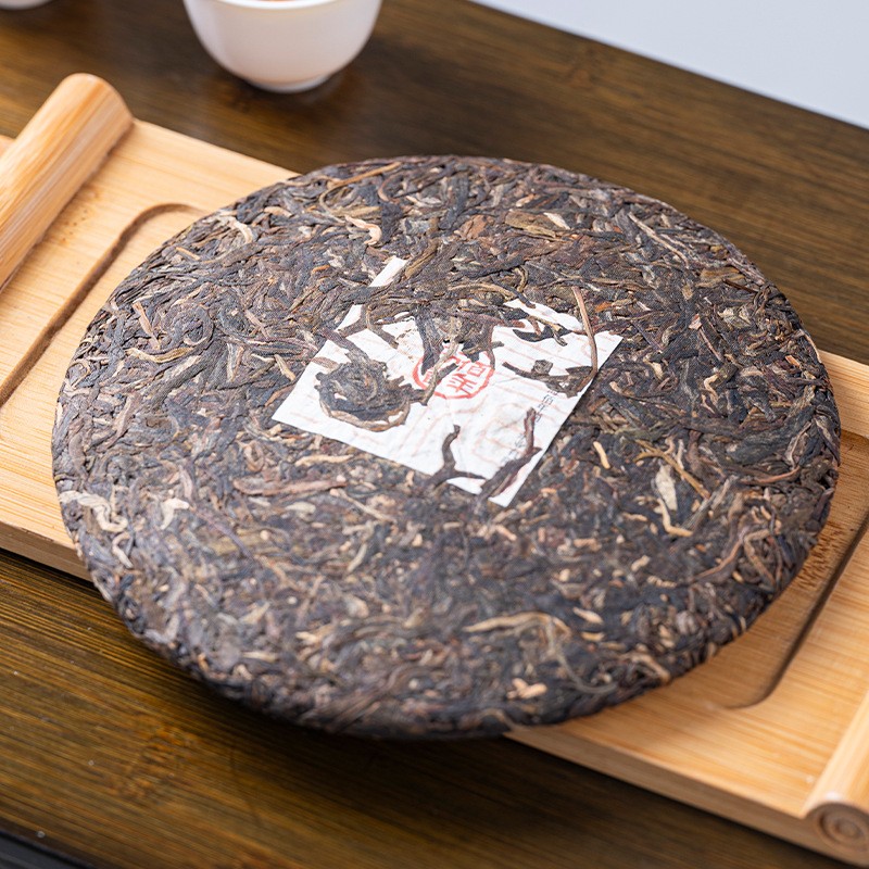 357g 2024 Pu Erh Tea Cake Compressed Tea Yunnan Pu’er Raw Tea