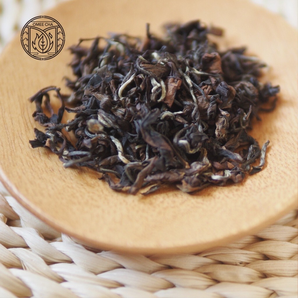 Taiwan unique tea,Chin-Shin-Dapan,green core Oriental Beauty tea,150g*2