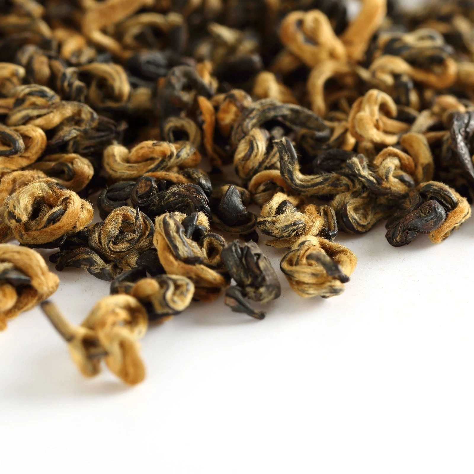 Supreme Yunnan Black Tea Fengqing Dian Hong Dianhong Snail Golden Buds 250g