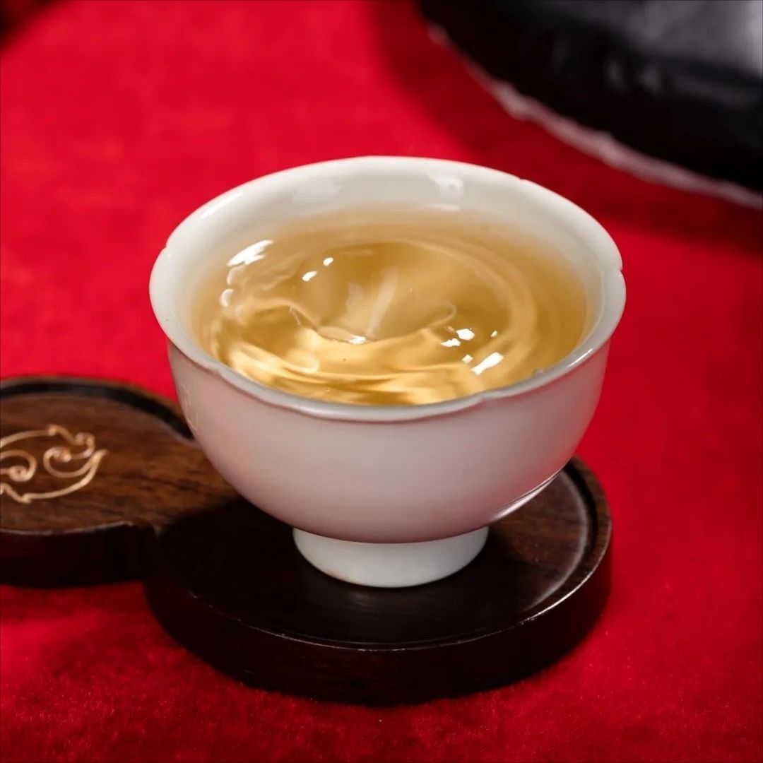 Haiwan 2024 Raw Puer tea “Dragon” Teng Da Raw Pu Er Cake 400g