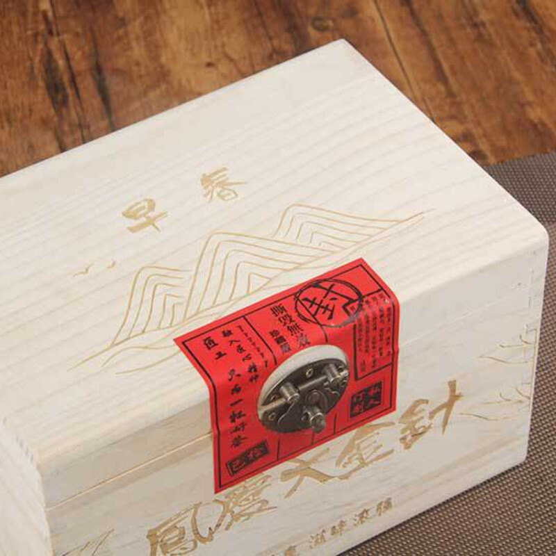500g wooden box Yunnan ancient tree big gold needle golden bud Dian Hong tea