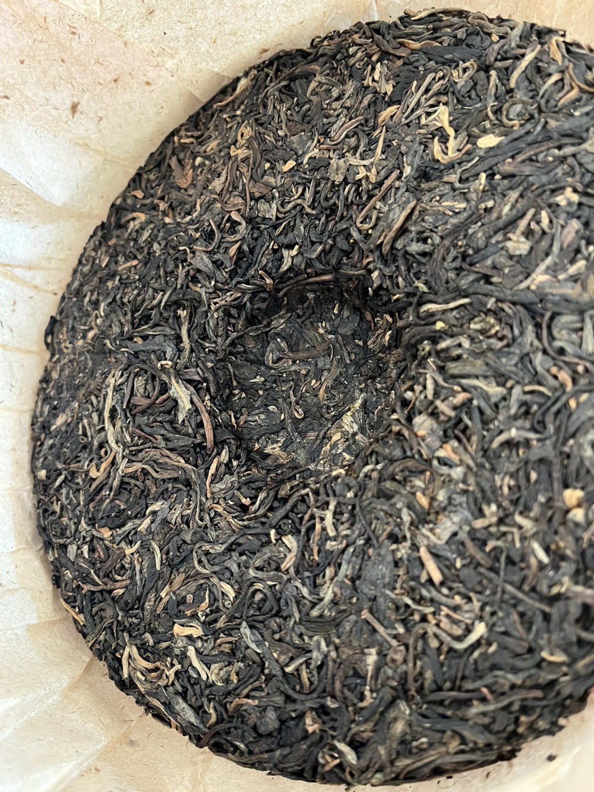 2004 CNNP Big Red Seal Raw Puerh Zhong Cha Sheng Pu’er 357g Cake 中茶大红印生普洱