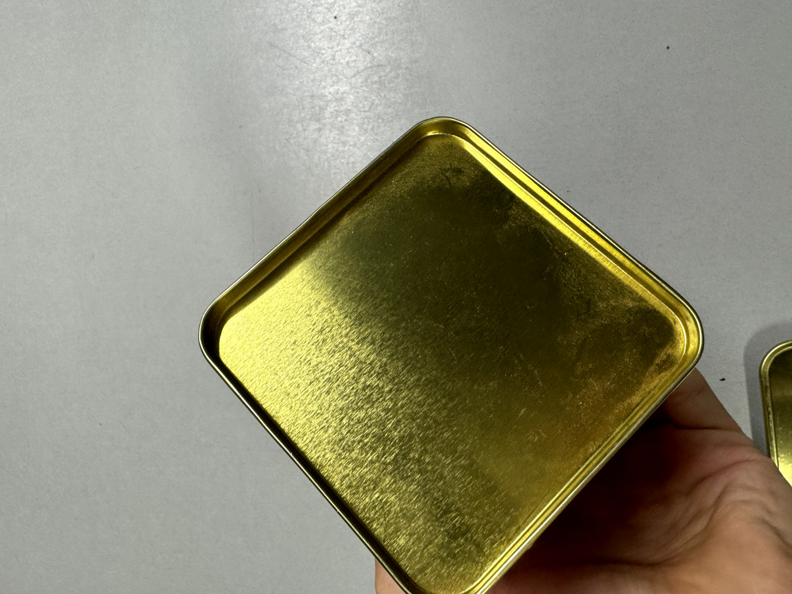Golden Sail Chinese Loose Leaf Tea – Lichee Black Tea – **EMPTY TIN ONLY**