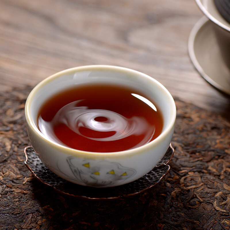 Mellow Aroma Cake Tea * 2018 Yunnan Haiwan Old Comrade Ripe Pu’er Tea Cake 357g